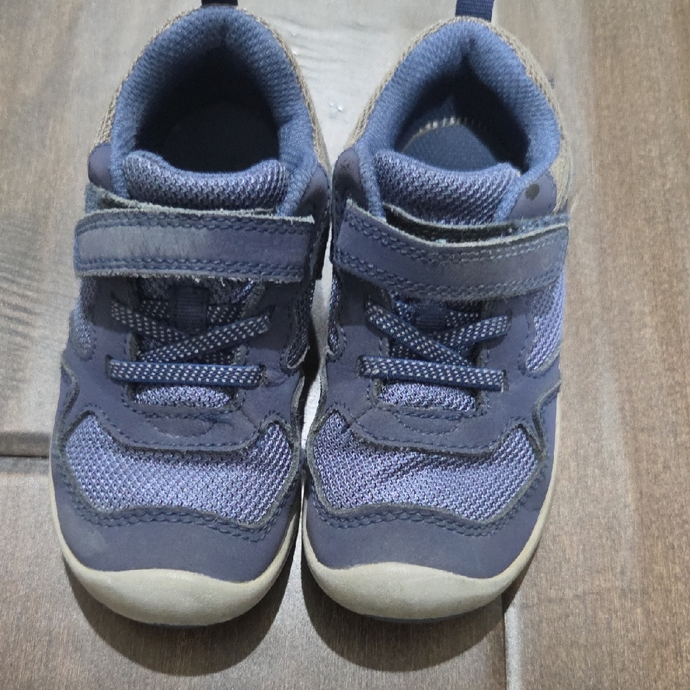 Stride Rite Navy Blue Kids Sneakers with Hook-and-Loop Strap